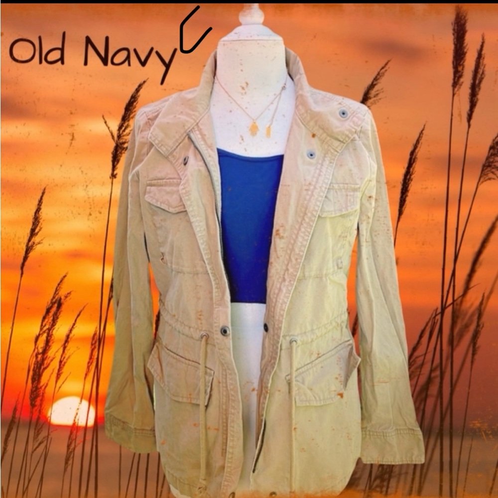 OLD NAVY LIGHWEIGHT KHAKI JACKET - L - 🤩